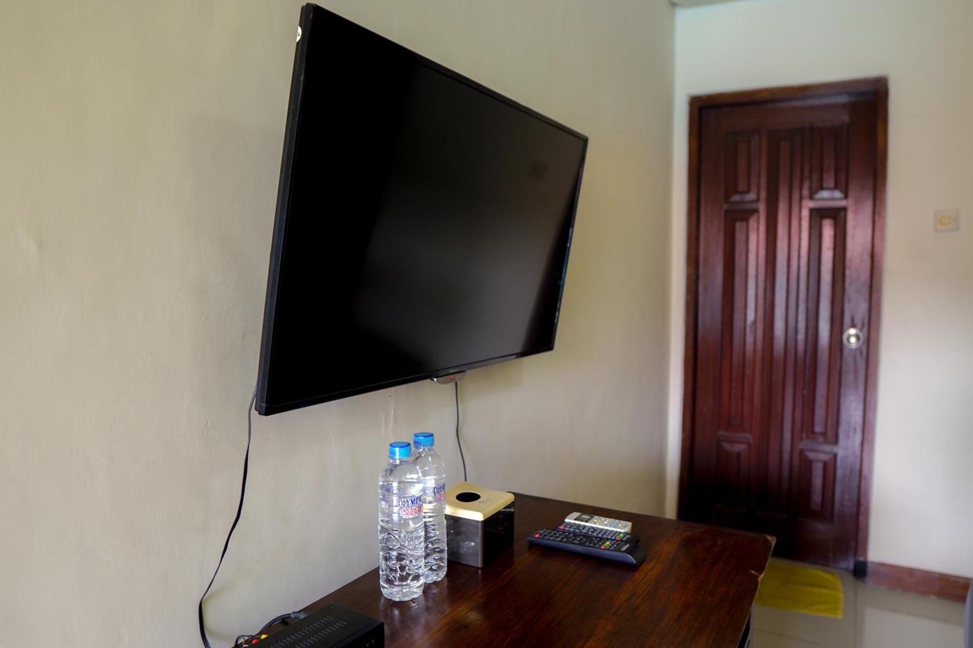 Hotel Tulips Yogyakarta Habitación foto